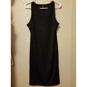 Black bodycon dress